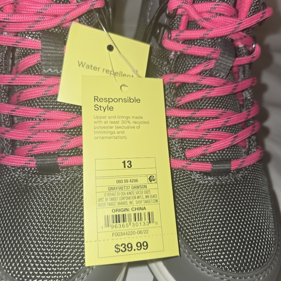 All In Motion Girl's Gray and Pink Lace-Up Boots, Size 13Y, NWT - Picture 8 of 10